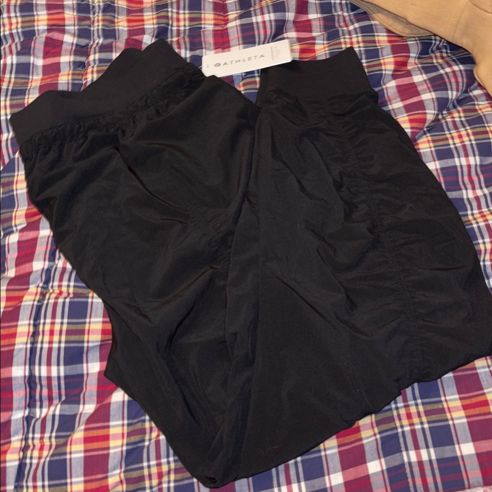 Athleta Black Ankle Cropped Pants
